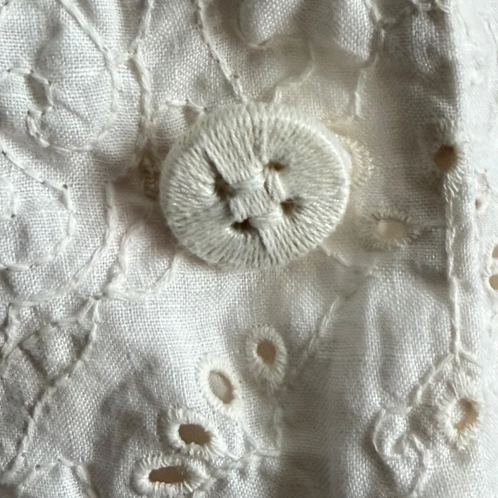 Coldwater Creek Eyelet Blazer Womens Size M Cream Linen Cotton Floral Jacket